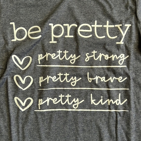 Be Pretty Graphic Tee - Picture 2 of 4